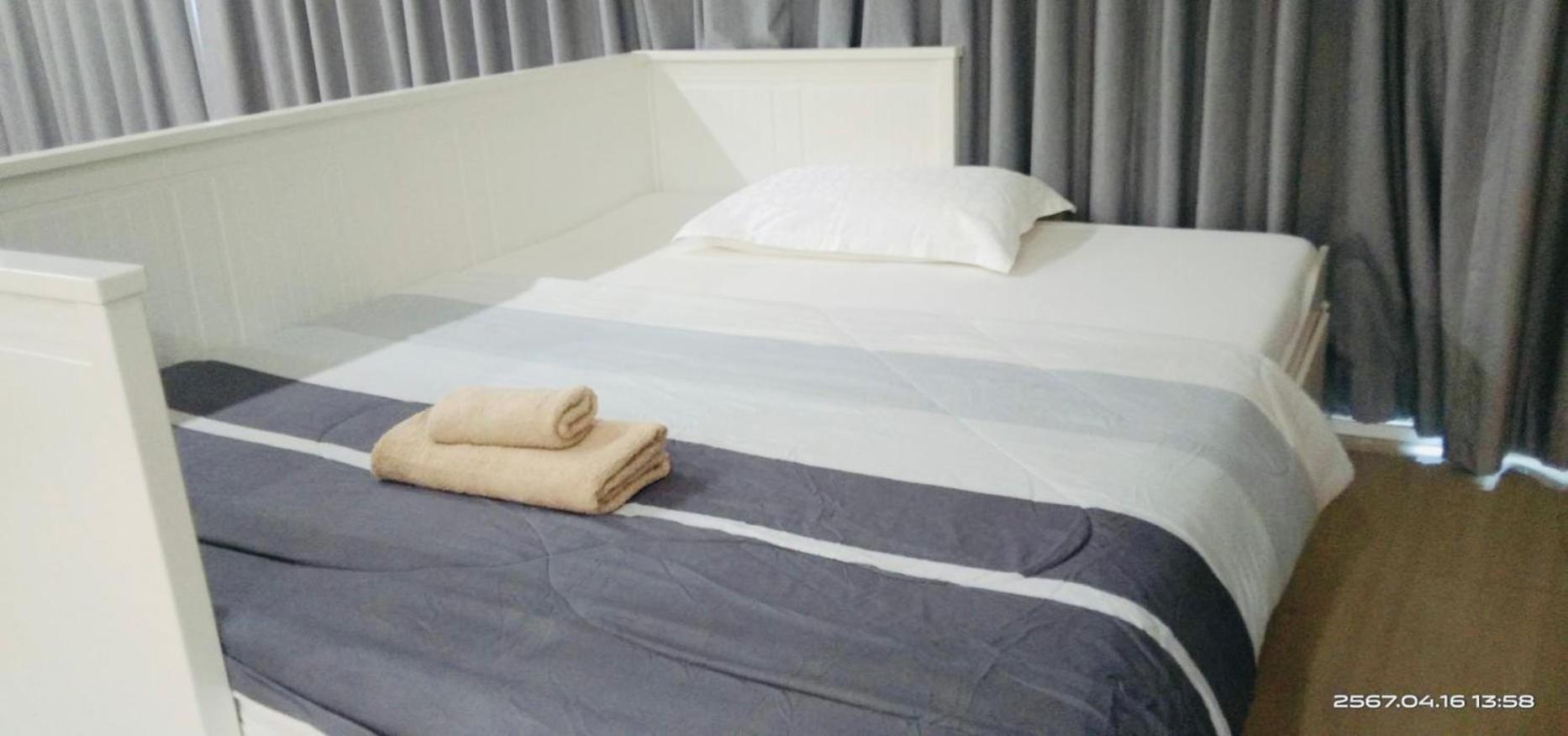 Tower 2bedroom 2 Bathrooms, Corner View Apartment *